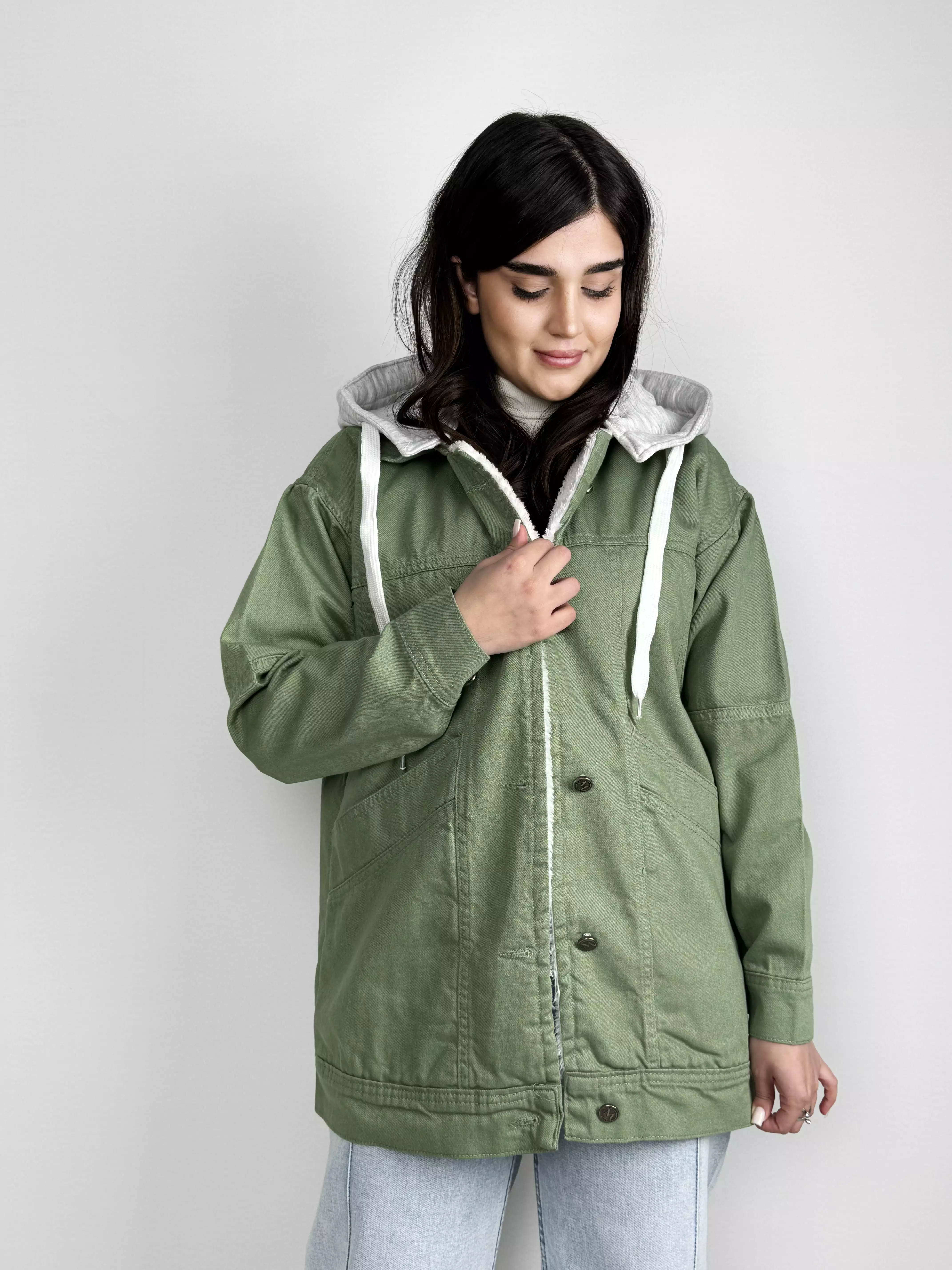 کت خزدار بلند کلاه‌دار زنانه (کلاه دورس جداشونده)