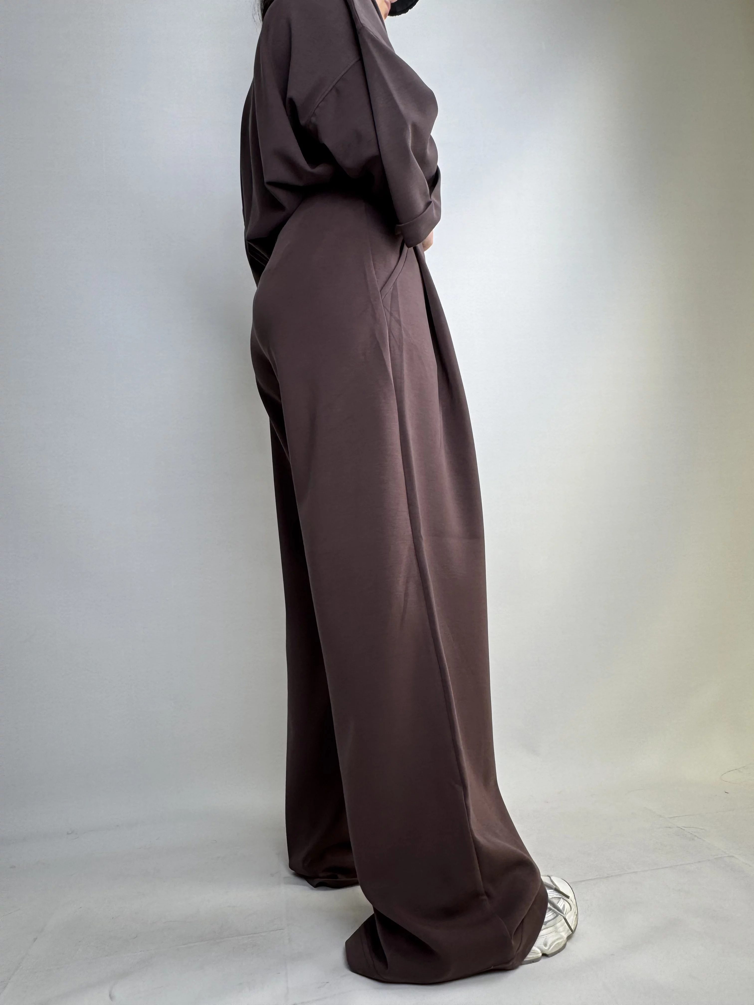 شلوار اویشو بگ زنانه شکلاتی